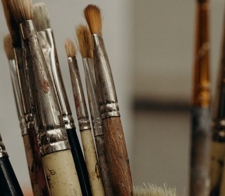 Malerarbejde i Roskilde: Skab Kulturel Elegance i Dit Hjem