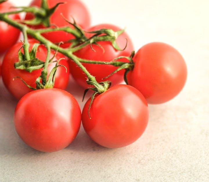 Hvorfor vælge cherrytomater? Små tomater med stor smag